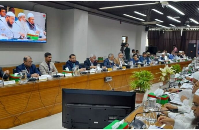 সিইসির আহ্বান, সুষ্ঠু নির্বাচন জন্য রাজনৈতিক দলগুলোর সহযোগিতা জরুরি