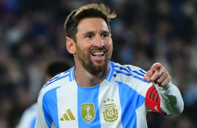 স্কালোনি নিশ্চিত করলেন, মেসি শুরু থেকেই খেলবেন