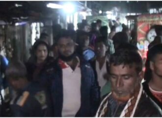 গ্যাস সিলিন্ডার লিকেজ থেকে আগুন, দগ্ধ ৫ জন