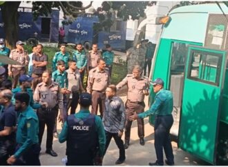 গুমের দুই মামলায় ১৩ সেনা কর্মকর্তা আবার ট্রাইব্যুনালে হাজির