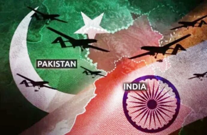 ভারত-পাকিস্তানের মধ্যে সংঘর্ষের মধ্যেই চীন পরীক্ষার করেছে তার প্রতিরক্ষা সক্ষমতা