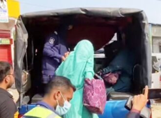 গজারিয়ায় আবাসিক হোটেলের আড়ালে দেহ ব্যবসার ঘটনা