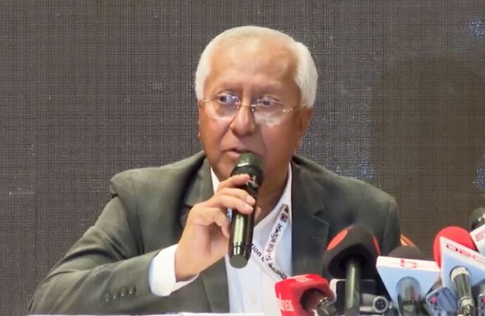 ইসি সচিব ঘোষণা করেছেন, একই দিনে নির্বাচন ও গণভোটের প্রস্তুতি নেওয়া হচ্ছে