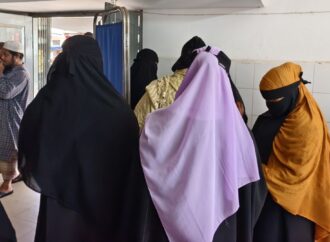 সেন্টমার্টিন নৌরুটে স্পিডবোট ডুবি: মা- মেয়ের করুণ মৃত্যু