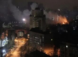 ইউক্রেনে রাশিয়ার হামলা: বিদ্যুৎবিচ্ছিন্ন ৫ লাখ মানুষ