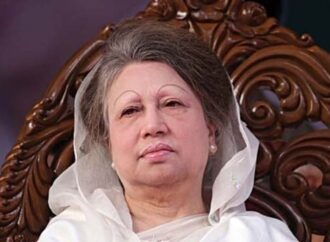 বেগম খালেদা জিয়া: গৃহিণী থেকে মহান নেত্রী, দেশের আদর্শের প্রতীক