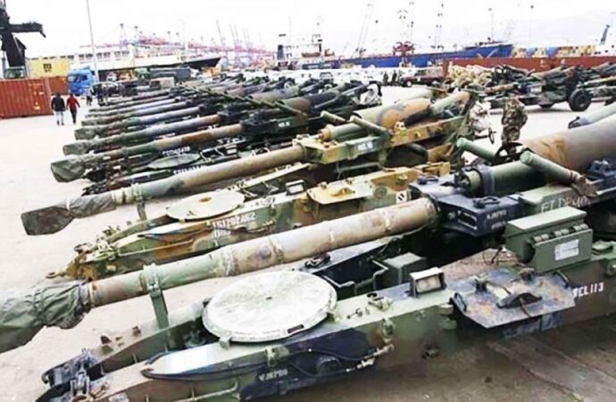 বিশ্বব্যাপী অস্ত্র ব্যবসায় মুনাফা ৬৭৯ বিলিয়ন ডলার