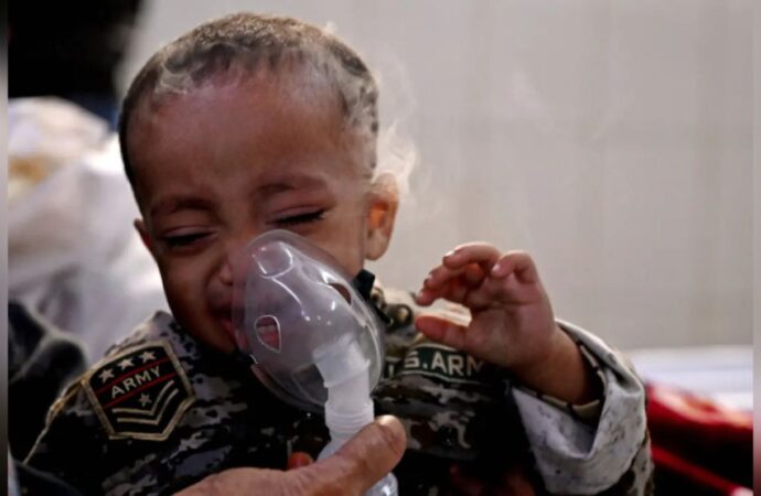 দিল্লির বিষাক্ত বায়ুতে আক্রান্ত দুই লাখের বেশি মানুষ