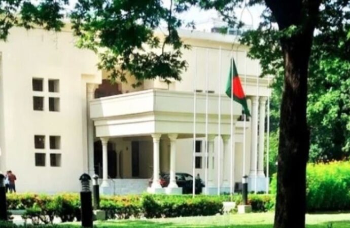 প্রধান উপদেষ্টার বাসভবন ও সচিবালয় এলাকায় সভা সমাবেশ নিষিদ্ধ