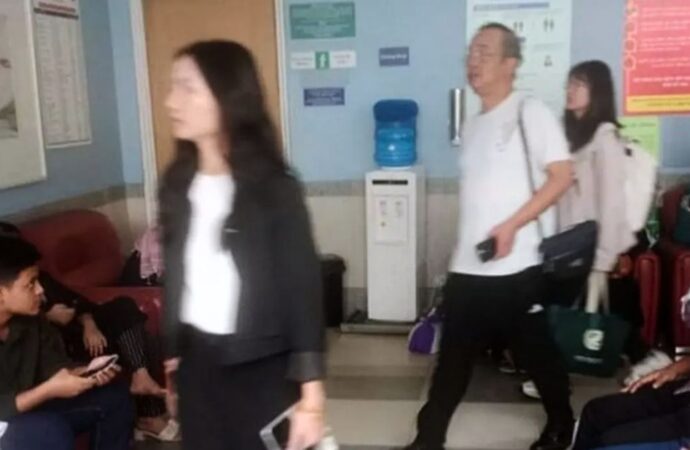 খালেদা জিয়ার চিকিৎসায় চীনা বিশেষজ্ঞ মেডিকেল টিম এভারকেয়ারে