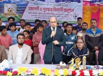 ঝালকাঠিতে আন্তঃকলেজ ফুটবল টুর্নামেন্টের भव्य আয়োজন