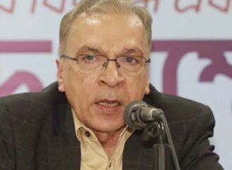 দুর্নীতির সাথে পাল্লা দিয়ে চলছে দখল ও চাঁদাবাজি: টিআইবি