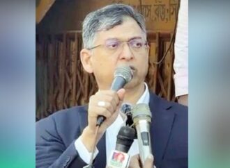 গণতন্ত্রের সর্বনাশ করেছে শেখ হাসিনা: সালাহউদ্দিন আহমদ