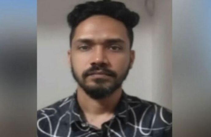 হাদিকে হত্যাচেষ্টার সঙ্গে জড়িত সন্দেহে মাসুদের ব্যক্তিগত ও প্রাতিষ্ঠানিক ব্যাংক হিসাব জব্দ