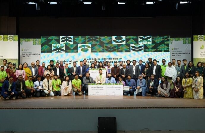 ঢাকায় ‘রেস্টোরেশন ফ্যাক্টরি বাংলাদেশ ২০২৫’ সমাপ্ত: চার উদ্যোক্তা পেলেন অনুদান ও সম্মাননা