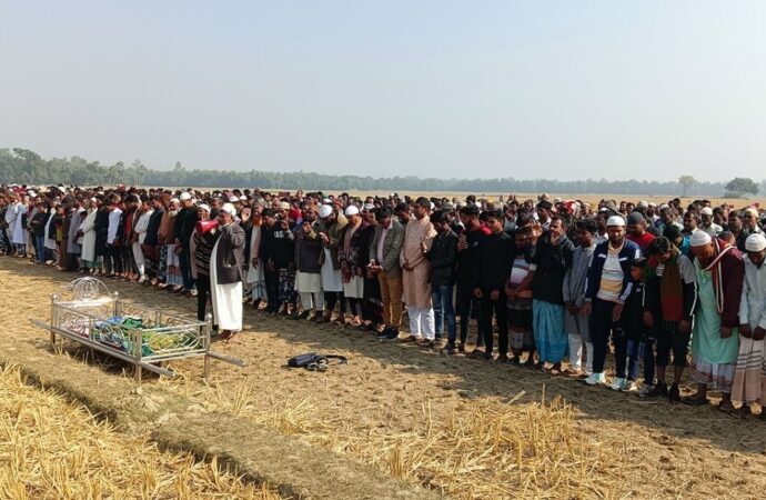 সাজিদের শেষ বিদায়ে হাজারো মানুষের ঢল