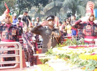 বীরশ্রেষ্ঠ নূর মোহাম্মদের সমাধিতে বিজিবির গভীর শ্রদ্ধা