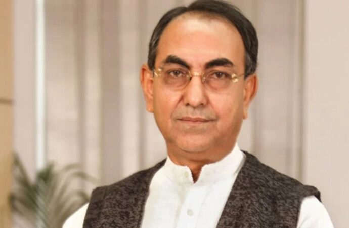 গোলাম আযমকে ‘জাতির শ্রেষ্ঠ সন্তান’ করতে বীর মুক্তিযোদ্ধাদের অবস্থা কোথায়—মির্জা আব্বাসের প্রশ্ন