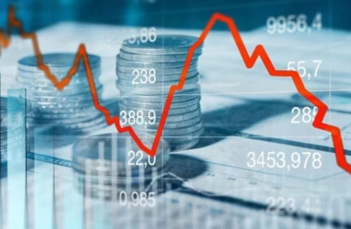 সপ্তাহের দ্বিতীয় কার্যদিবসেও শেয়ারবাজারে দরপতন এবং লেনদেন কমলো