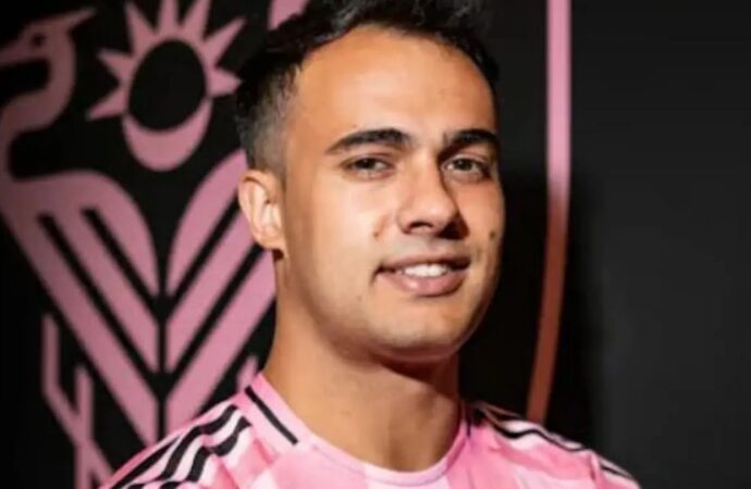 ইন্টার মায়ামি রিয়ালের ডিফেন্ডার সের্হিও রেগিলোনকে দলে নিয়েছে