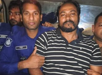 গজারিয়ার শীর্ষ সন্ত্রাসী লালু ও তার তিন সহযোগী আটক