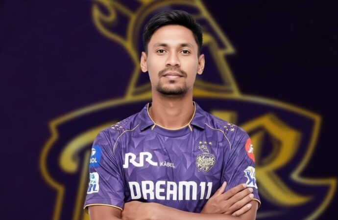 কলকাতায় ৯ কোটি ২০ লাখ রুপিতে মুস্তাফিজ, নতুন দলের সাথে রোমাঞ্চিত ফিজ