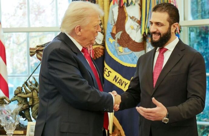 যুক্তরাষ্ট্র থেকে সিরিয়ার উপর থেকে অর্থনৈতিক নিষেধাজ্ঞা স্থায়ীরূপে প্রত্যাহার