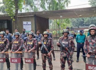 ওসমান হাদির দাফনকে কেন্দ্র করে ঢাবি এলাকায় কঠোর নিরাপত্তা