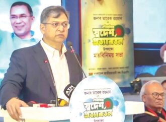 পত্রিকা অফিসে হামলা লজ্জাজনক, সরকারের দায়িত্বের মধ্যে পড়ে: সালাহউদ্দিন আহমদ