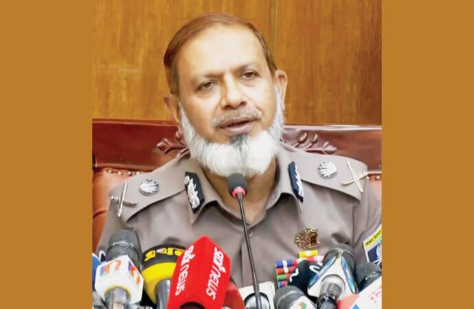 হাদির হত্যাকারী সম্পর্কে সুনির্দিষ্ট তথ্য নেই, বললেন অতিরিক্ত আইজিপি