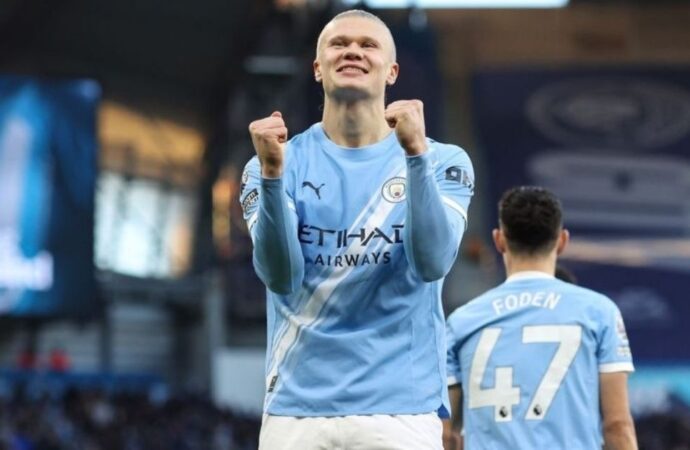 হালান্ডের অসাধারণ রেকর্ডে রোনালদো ও দ্রগবার ছাড়িয়ে যাওয়ার কৃতিত্ব