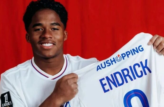 রিয়াল ছাড়লেন এনড্রিক, লিঁওয়ে যাচ্ছেন ব্রাজিলিয়ান তারকা