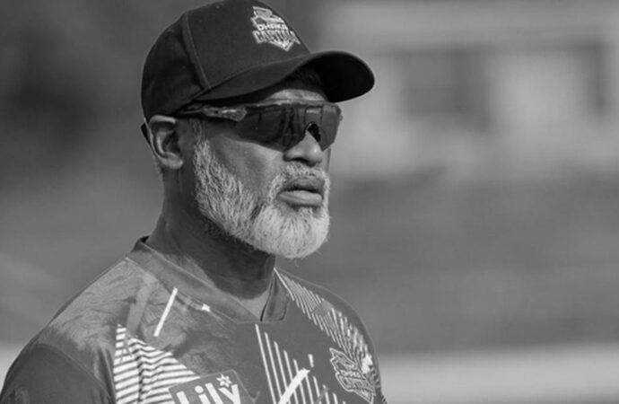 মাঠে হার্টঅ্যাটাক করে ঢাকার সহকারী কোচের মৃত্যু