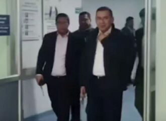 তারেক রহমান হাসপাতালে মা খালেদা জিয়াকে দেখতে গেলেন