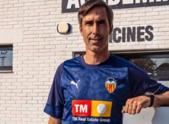 তিন সন্তানসহ ভ্যালেন্সিয়া কোচের মর্মান্তিক মৃত্যু: ইন্দোনেশিয়ায় নৌকাডুবিতে শোকের ছায়া