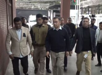 গুলশান কার্যালয়ে অংশ নিলেন তারেক রহমান জরুরি বিএনপি বৈঠকে