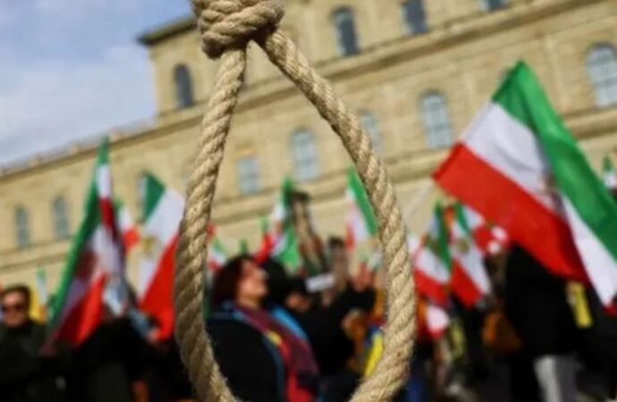 ইরানে চলতি বছর মৃত্যুদণ্ডের সংখ্যা ১,৫০০ ছাড়িয়েছে