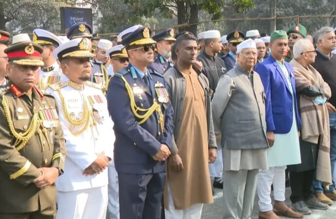 মানিক মিয়া অ্যাভিনিউয়ে খালেদা জিয়ার জানাজায় প্রধান উপদেষ্টা