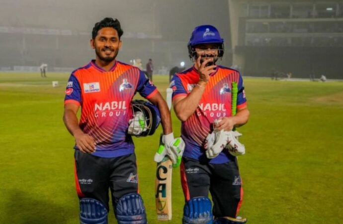 সুপার ওভারে জয়ী রাজশাহী ওয়ারিয়র্স