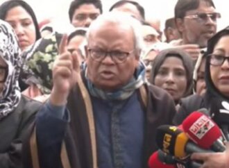 তারেক রহমান মায়ের দেখানো পথেই দেশকে এগিয়ে নেবেন: রিজভী