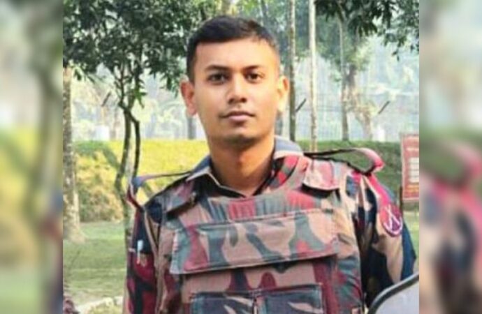 কুড়িগ্রামে বিজিবি সদস্যের গুলিবিদ্ধ মৃতদেহ উদ্ধার