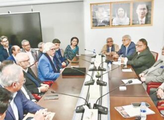 তারেক রহমানের সঙ্গে শীর্ষ ব্যবসায়ী ও শিল্প উদ্যোক্তাদের সাক্ষাৎ