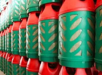 জানুয়ারিতে এলপি গ্যাসের দাম বেড়ে এখন ১৩০৬ টাকা, ১২ কেজি সিলিন্ডার ৫৩ টাকা বেশি