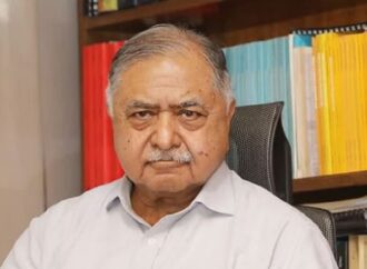 হাসপাতালে কাটালেন কামাল হোসেন, দেশবাসীর দোয়া চেয়েছেন