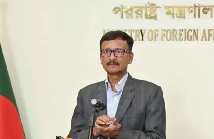 মার্কিন ‘ভিসা বন্ড’ আরোপ দুঃখজনক কিন্তু স্বাভাবিক: পররাষ্ট্র উপদেষ্টা