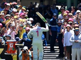 উসমান খাজার বিদায়ী টেস্টে অস্ট্রেলিয়ার জয়: ৪-১ ব্যবধানে অ্যাশেজের চ্যাম্পিয়ন হলো অজিরা