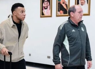 সৌদি আরবে এমবাপের আগমন: এল ক্লাসিকোতে উত্তেজনা তুঙ্গে