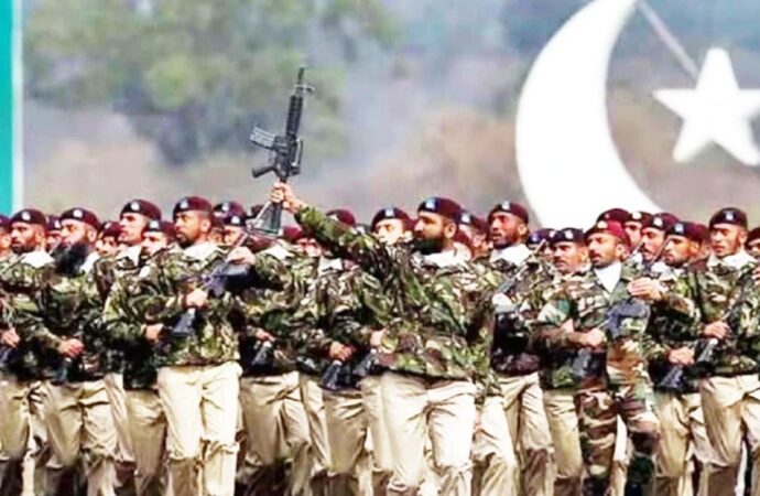 গাজায় পাকিস্তানি সেনা চাইছে না ইসরায়েল