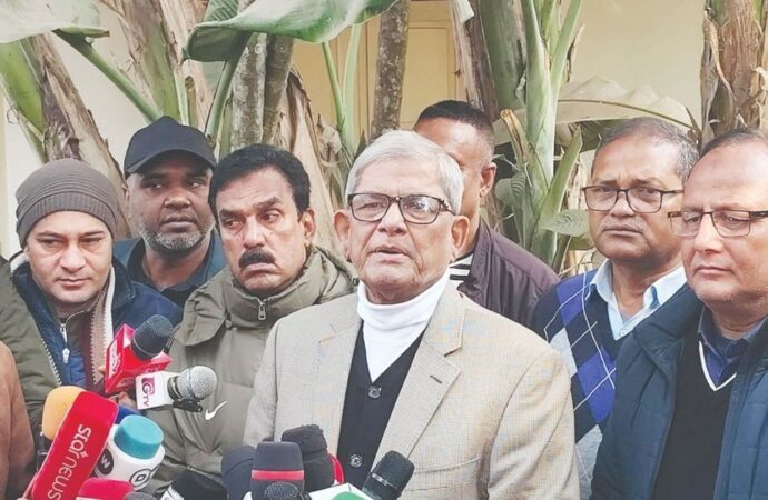 আইনশৃঙ্খলা পরিস্থিতির উন্নতি না হওয়ায় উদ্বিগ্ন মির্জা ফখরুল