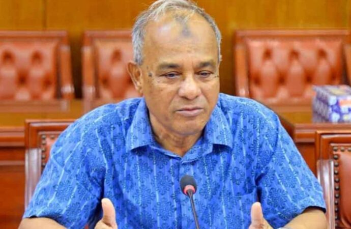 স্বরাষ্ট্র উপদেষ্টা জানালেন, নির্বাচন সুষ্ঠু ও নিরপেক্ষ করতে পুলিশ পুরোপুরি প্রস্তুত